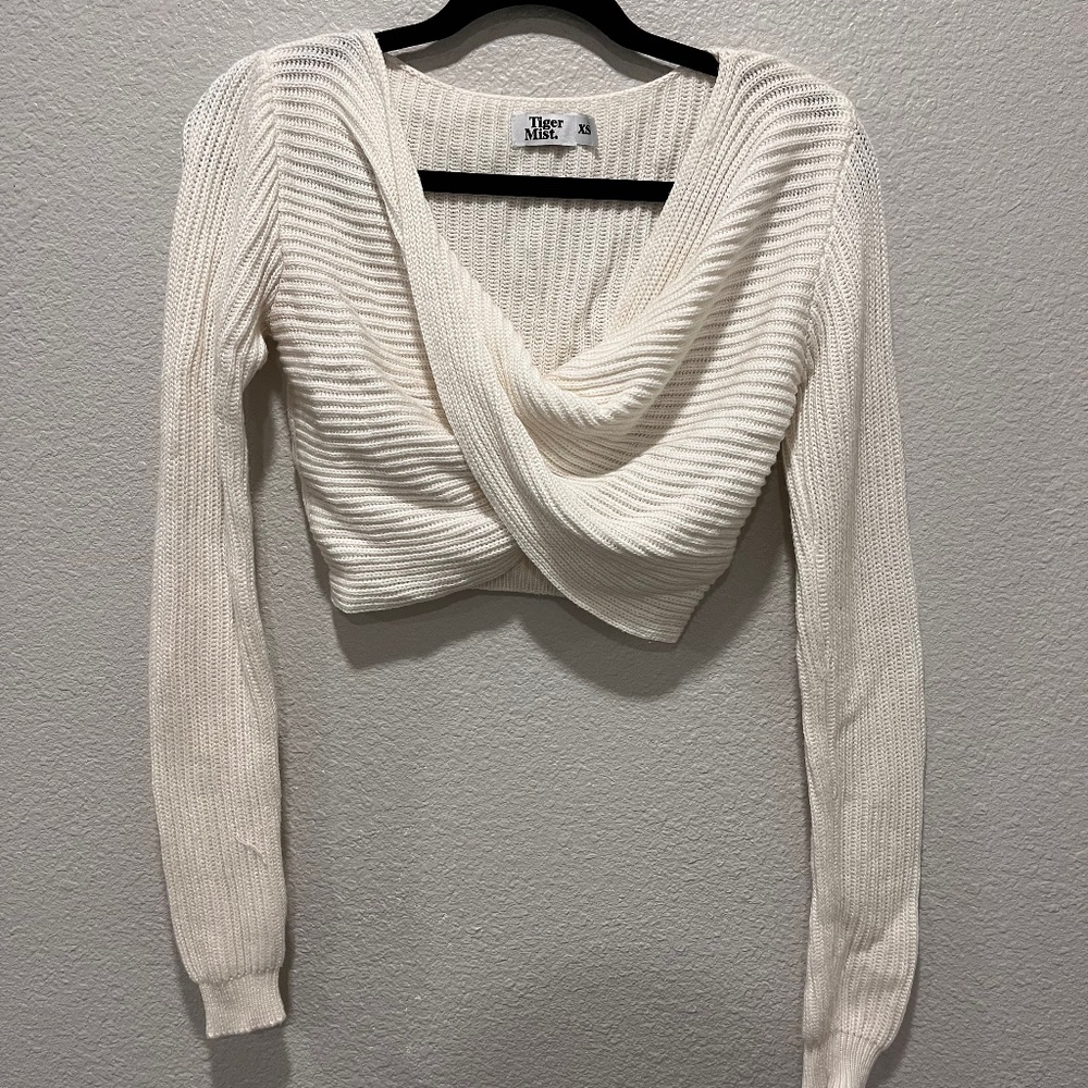 Tiger Mist cropped long sleeve knit sweater